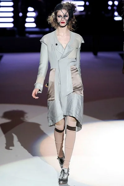 Look 36